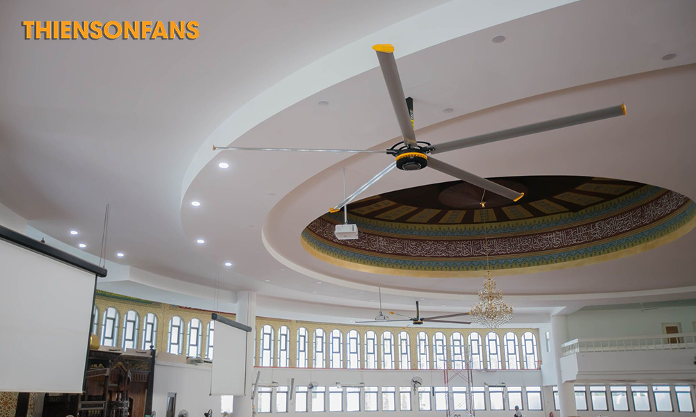 Cách quạt HVLS cải thiện chất lượng không khí