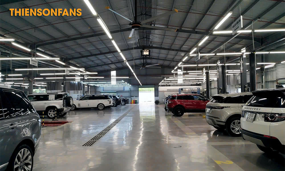 quạt hvls 5m5 tại gara oto